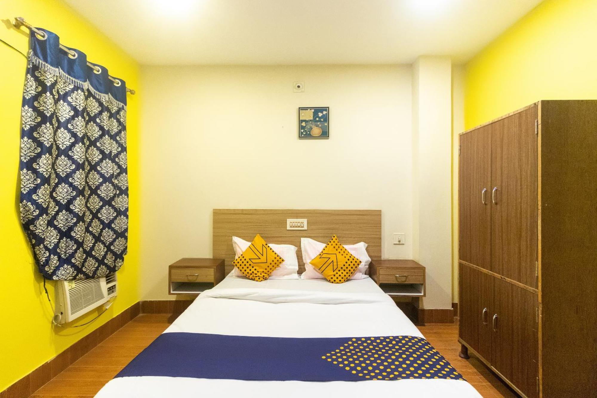 Spot On Prabir Residency Inn Urāli Extérieur photo
